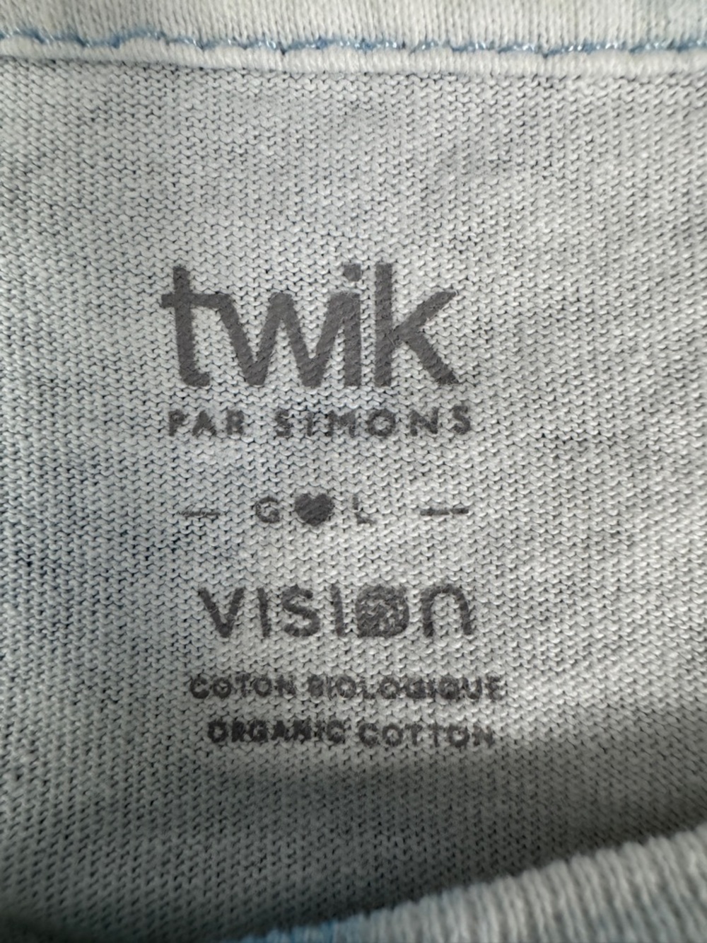 twik Women’s Size L Graphic Tee with Running Horses - Organic Cotton - Picture 5 of 11